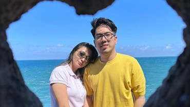 img-title Della Puspita Dituduh Nikahi Suami Orang, Wanita Diduga Istri Sah Arman Wosi Muncul