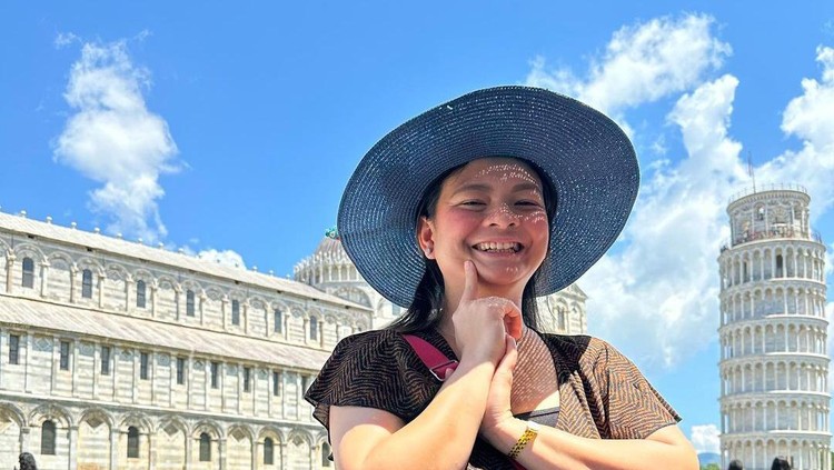 Nanda Gita Nanda Gita