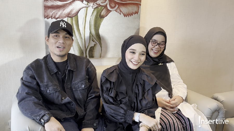 Rizal Armada dan Istri