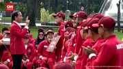 VIDEO: Jokowi Serahkan Bonus Rp320,5 Miliar Ke Atlet Asean Para Games
