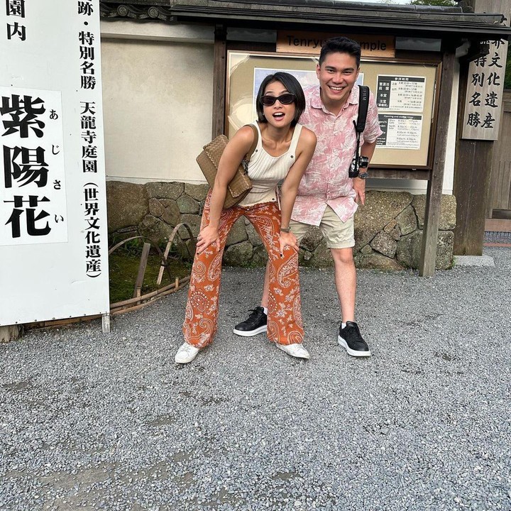 <p>Setelah 7 tahun membangun rumah tangga bersama Vicky Kharisma, Acha dan sang suami juga masih terlihat seperti sepasang remaja yang tengah pacaran, ya, Bunda. (Foto: Instagram@septriasaacha)</p>