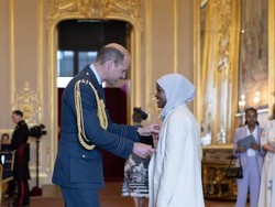 Kisah Jawahir Roble, Wasit Berhijab Pertama Inggris Raih Gelar Bangsawan