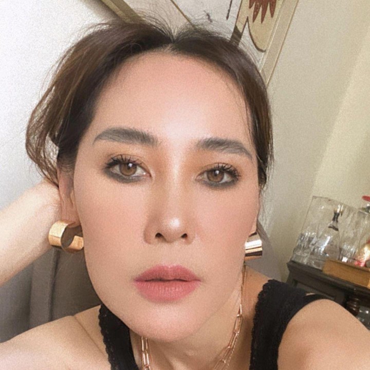 <p>Saat ini, wanita kelahiran 7 Juni 1975 itu sudah berusia 48 tahun. Namun penampilan Ina Thomas masih terlihat bugar dan cantik, Bunda. (Foto: Instagram@inathomas)</p>