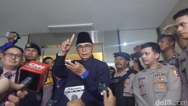 img-title Pemimpin Al Zaytun Panji Gumilang Gugat MUI Sebesar Rp1 Triliun