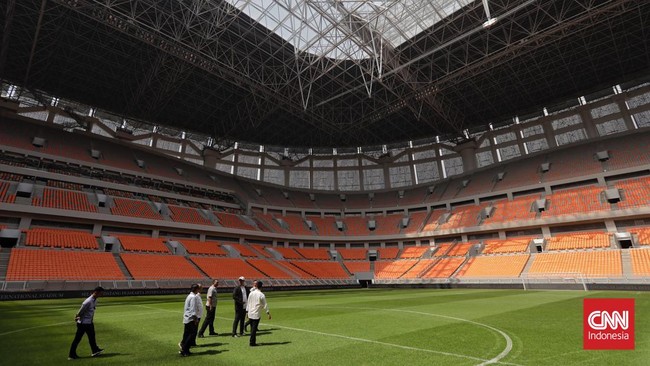 Kementerian PUPR menargetkan renovasi JIS selesai dalam tiga bulan. Stadion ini menjadi salah satu kandidat venue Piala Dunia U-17.