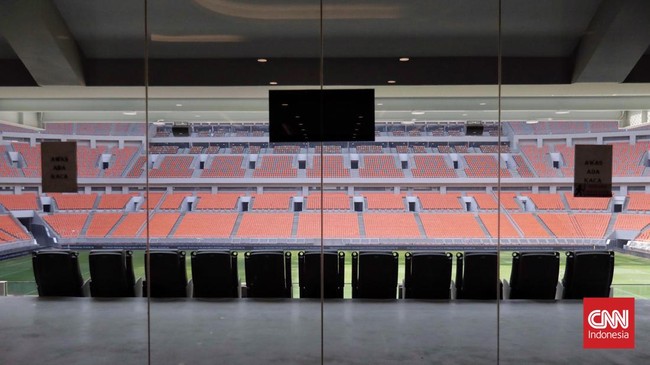 Jakarta International Stadium (JIS) direnovasi setelah masuk dalam venue yang diajukan ke FIFA untuk menggelar Piala Dunia U-17 2023.
