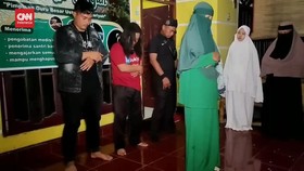 VIDEO: Viral Wanita Jadi Imam Salat di Langkat