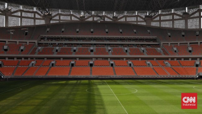 Menteri PUPR Basuki Hadimuljono mengatakan renovasi empat stadion yang akan digunakan untuk Piala Dunia U-17 2023 telah 100 persen rampung.