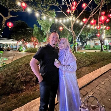 Istri Pejabat, Ini 7 Potret Terkini Nuri Maulida yang Bersuami Wabup Lampung Selatan