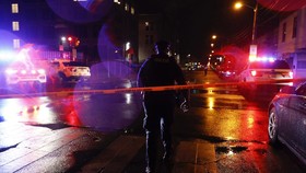FOTO: Horor Penembakan Massal Tewaskan 5 Orang di Philadelphia