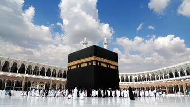 img-title 12 Larangan Sebelum dan Saat Berangkat Umrah yang Wajib Diperhatikan