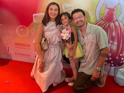 Atiqah Hasiholan Bebaskan Anak Kembangkan Bakat Sejak Dini
