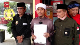 VIDEO: Ulama di Tasikmalaya Laporkan Panji Gumilang ke Polda Jabar