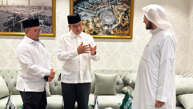 Anies Baswedan mengungkap kesan-kesan yang diterimanya dari Imam Masjid Nabawi Syekh Abdul Muhsin Al Qasim mengenai jemaah dari Indonesia dan Alquran.