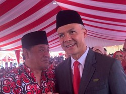 Dianugerahi Satyalencana Wira Karya, Ganjar Apresiasi Kerja Kompak