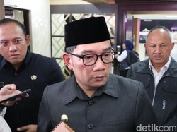 Respons RK soal Utang Pinjol Warga Jabar Tertinggi Nasional