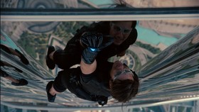 7 Adegan Ekstrem Tom Cruise di Film Mission: Impossible