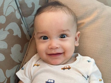 7 Potret Lucu Baby Yannick, Anak Yasmine Wildblood yang Matanya Bikin Salfok