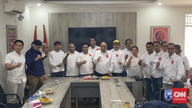 Relawan Projo membagikan tips meraih kemenangan saat berhadapan dengan Prabowo Subianto dalam Pilpres sebelumnya.