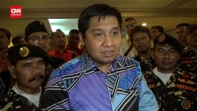 VIDEO: Politikus PDIP Usulkan Jokowi Temui 3 Capres Untuk Redam Tensi