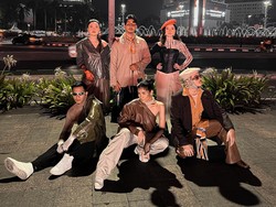 Bak Bonge CS, Street Fashion Show di Bundaran HI Curi Perhatian Warga