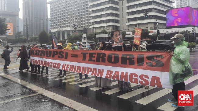 PDIP angkat suara soal aksi people power yang belum lama ini digelar di Solo dan Jakarta mengkritik pemerintahan Presiden Joko Widodo.