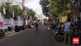 Tak Lebih Satu Jam Aksi, Massa People Power di Solo Bubarkan Diri
