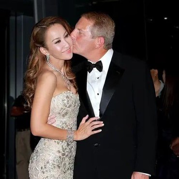 Dicurangi Suami Tajir sebelum Bunuh Diri, Ini Foto Coco Lee & Bruce selama Nikah