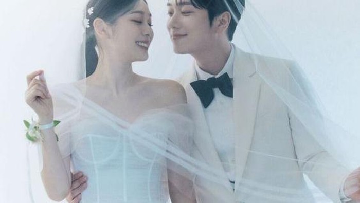 Deretan Artis Korea yang Menikah dengan Atlet, Romantis dan Serasi!