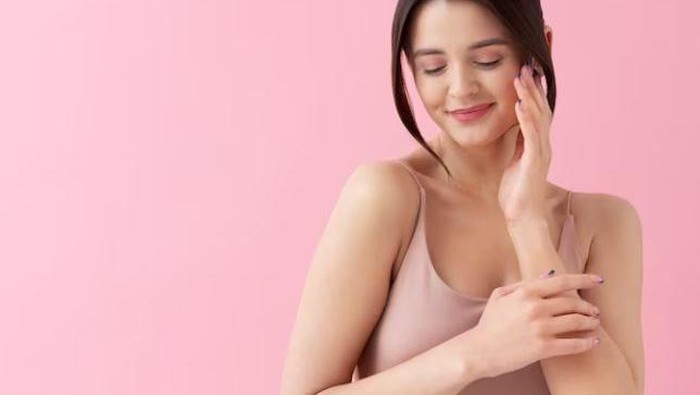 5 Cara Menjaga Kulit di Musim Hujan Agar Tetap Sehat dan Glowing
