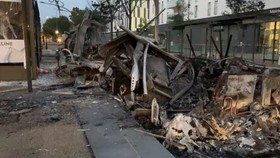 Letupan bak Suara Pesta dari Kerusuhan Prancis, Halte Hangus Esok Pagi