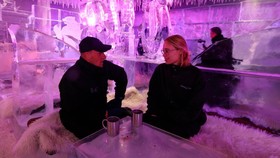 FOTO: Bak Oase, Kafe di Dubai Sajikan Suhu Minus 6 Derajat