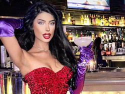 Kisah Wanita Cantik yang Dibayar untuk Pesta: Tak Semudah yang Orang Kira