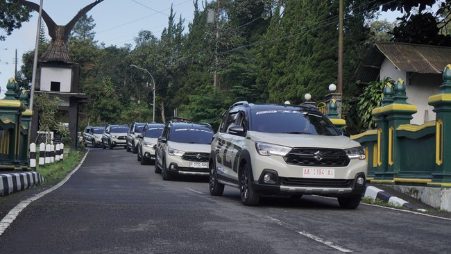 Suzuki mencetak peningkatan penjualan mobil hybrid sebesar 21 persen jika dibandingkan dengan bulan lalu.