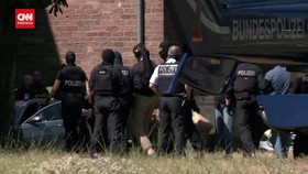 VIDEO: Diduga Bikin Kelompok Teroris, 7 Warga Muslim Jerman Ditangkap