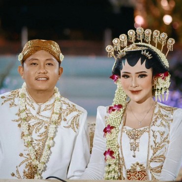 Terpopuler: Bella Bonita Jawab Tudingan Simpanan Pejabat Vs Muzdalifah Jualan Tisu