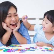 Hindari 6 Kalimat Ini untuk Membesarkan Anak yang Kuat Secara Mental
