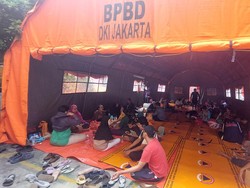 Warga Korban Kebakaran di Setiabudi Jaksel Masih Ngungsi di RPTRA
