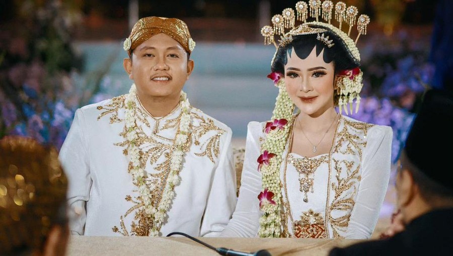 Pernikahan Denny Caknan dan Bella Bonita