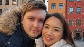 KISAH CINTA TAMARA ANJANI DAN SUAMI BULENYA