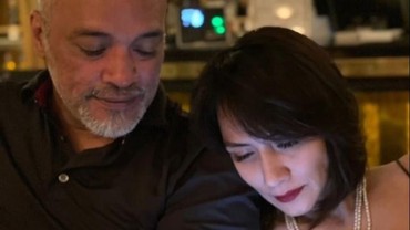 Dituding Rusak Rumah Tangga Rezky, 6 Potret Wenny Ariani Pamer Suami Bule