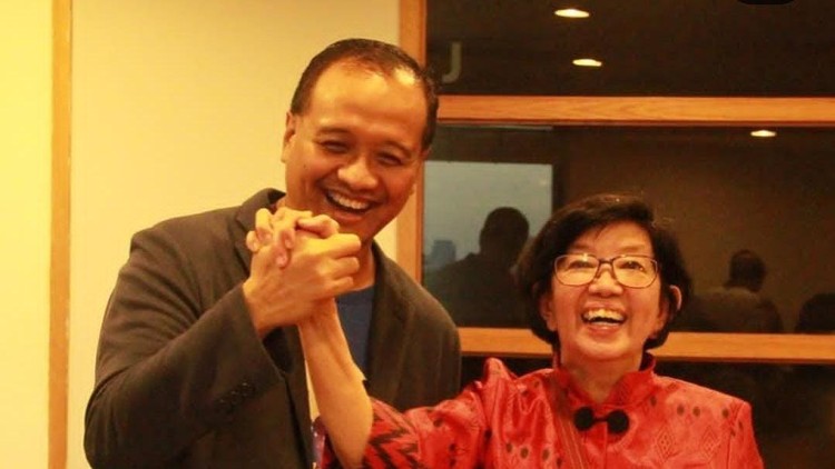 Agung Wicaksono dan Lanny Dharmawan Agung Wicaksono dan Lanny Dharmawan
