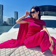 Viral di TikTok! Istri Miliuner Dubai Habiskan Rp250 Juta dalam Sehari, Gaya Hidupnya Tuai Kontroversi!