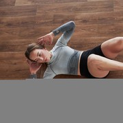 6 Gerakan Olahraga di Kasur Buat Kaum Rebahan, Efektif Bakar Banyak Kalori!