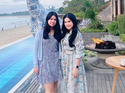 Pesan Menyentuh Annisa Pohan untuk Aira Sebagai Putri Tunggal di Hari Ultah ke-16