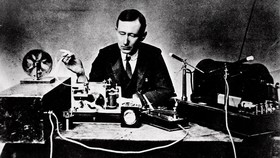 Siapa Penemu Radio? Ini Tokoh dan Sejarah Perkembangannya