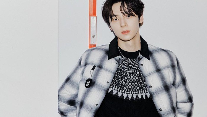 Hwang Min Hyun Gelar Mini Konser di Jakarta, Ini Harga Tiket dan Benefit yang Kamu Dapatkan!
