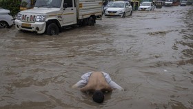 India Catat Rekor Hari Paling Basah dalam 40 Tahun