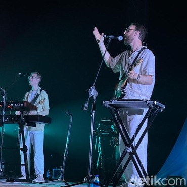 Lirik Lagu it's only ever been you - HONNE