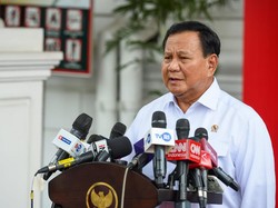 Prabowo Sebut Pesanan Pesawat Bikinan Indonesia Tembus 100 Unit